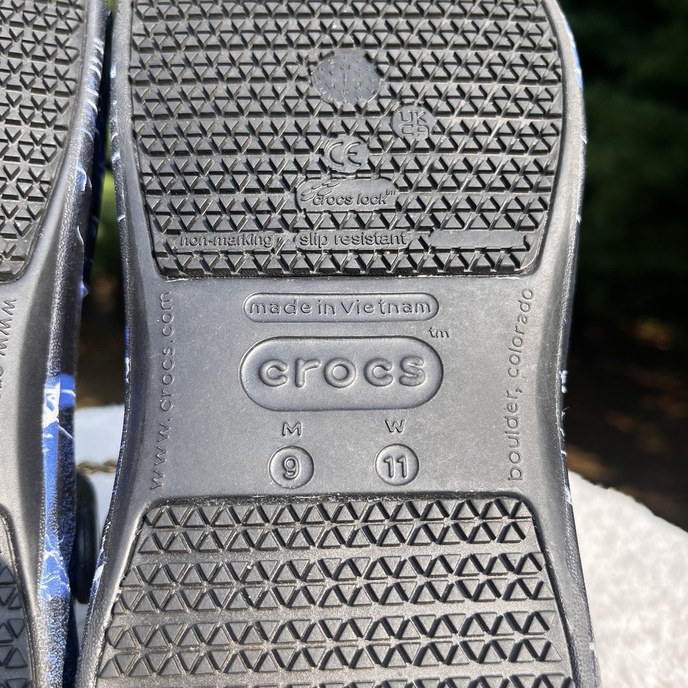 Crocs Bistro Clogs Black Blue Lightning Bolt Men 9 Slip Resistant Work Shoes - Picture 9 of 9